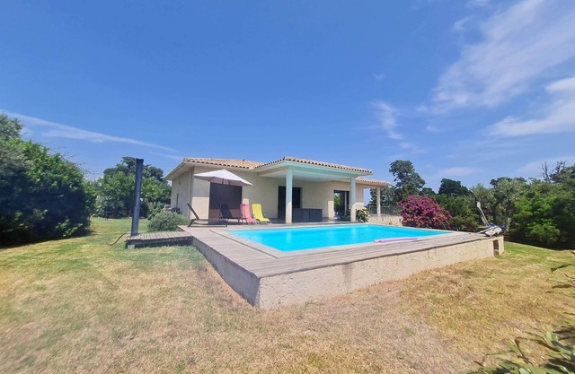 Villa145m2 mit Schwimmbad