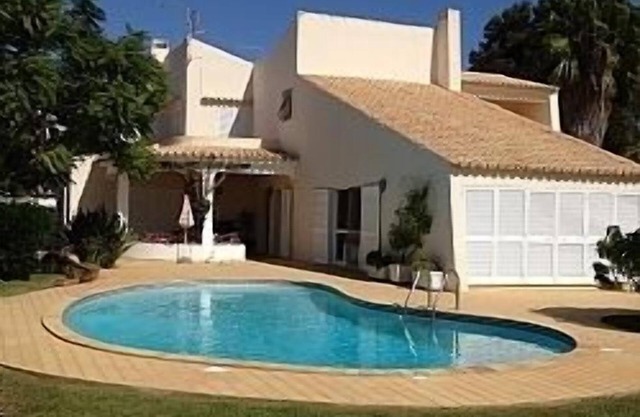 Villa 'Caguy' mit privatem Pool 5 Minuten zu Fuß vom Strand entfernt