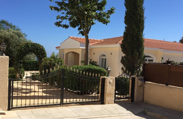 Neu! Luxusvilla am Meer mit privatem Pool und atemberaubendem Meerblick