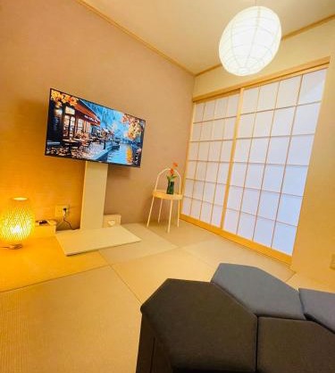 Fang-Shibadaimon-house