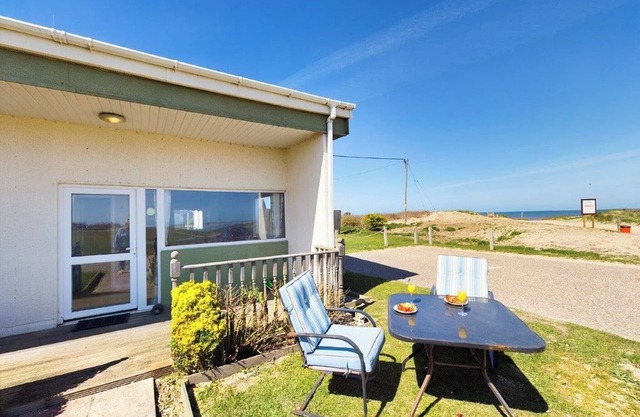 2 bedroom accommodation in Bacton
