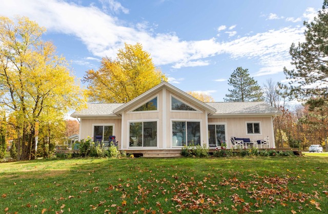 Fantastic Family Lakefront Home on Peaceful Isle LaMotte, VT!