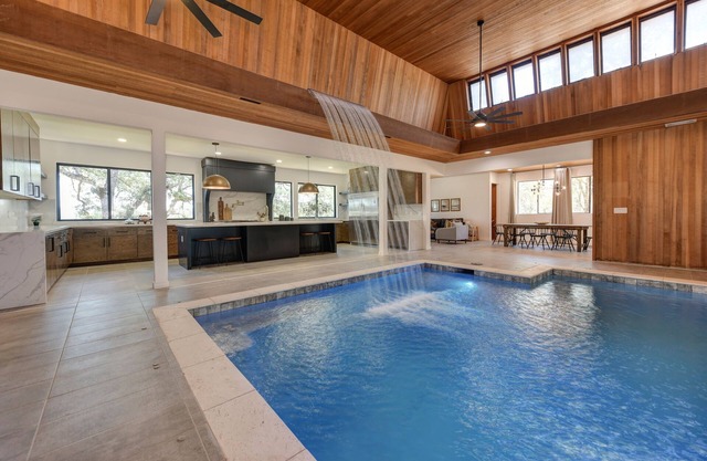 Fantastic House with Indoor Pool!
