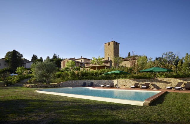 Fantastic Villa with swimming pool for max 37 people