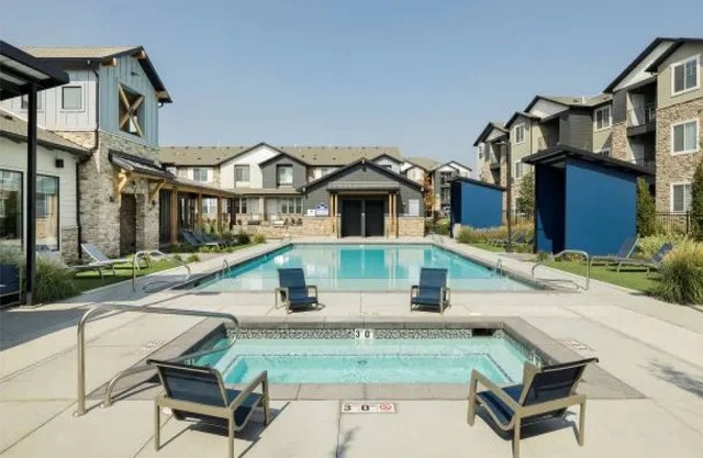 ★Fantastic Location!★Easy Access I-15★Wifi★Keurig★
