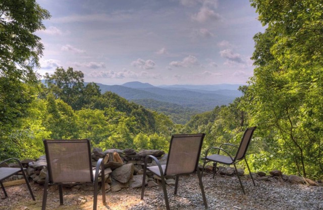 Fantastic long range Mountain Views and sunrises.