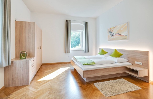 Fantastische Altbauwohnung "Daniela" in zentraler Lage mit WLAN