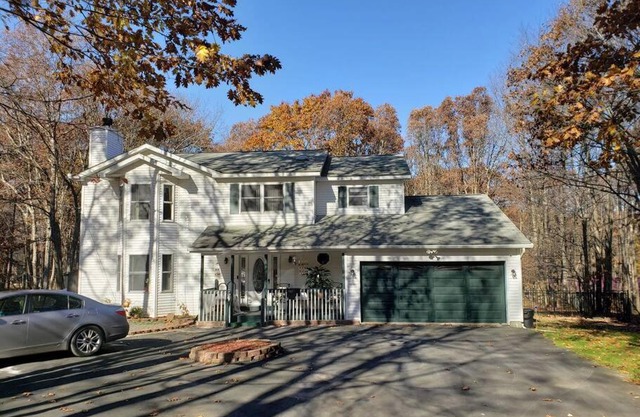 Fantastic Poconos home w/Fireplace + More!
