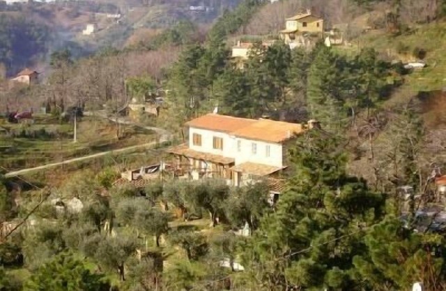 Fantastisches Rustico mit Traumblick bis hin zum Meer. Sonnenterrasse.