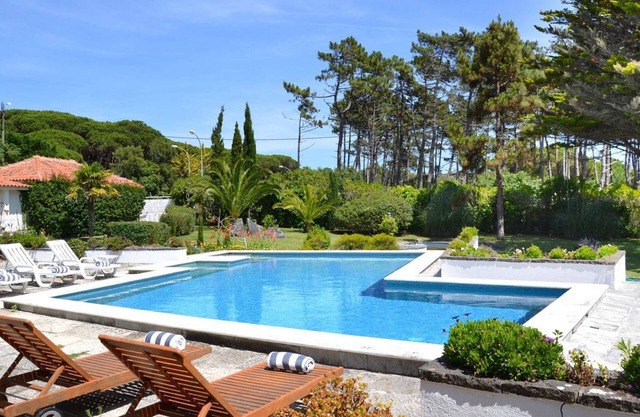 Fantastic Sintra Villa | 7 Bedroom | Villa Adelino Platina | Great Pool Area | Perfect for Larger Groups