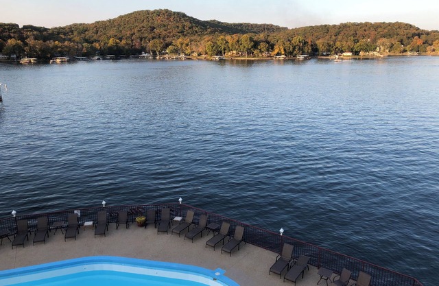 Fantastische Aussicht, ruhiges Wasser und Spielzimmer Loft !!!