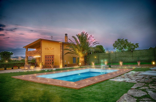 Fantastische Villa mit Pool, WLAN, Klimaanlage und Heimkino; Mitbringen von Haustieren ist erlaubt