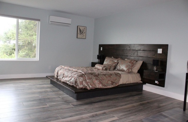 Farm & Garden Retreat, Spacious Loft in Aldergrove