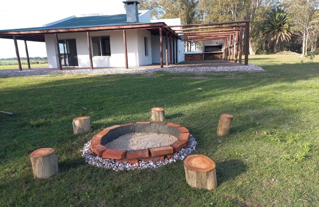 Farm house with private beach between Colonia and Montevideo.