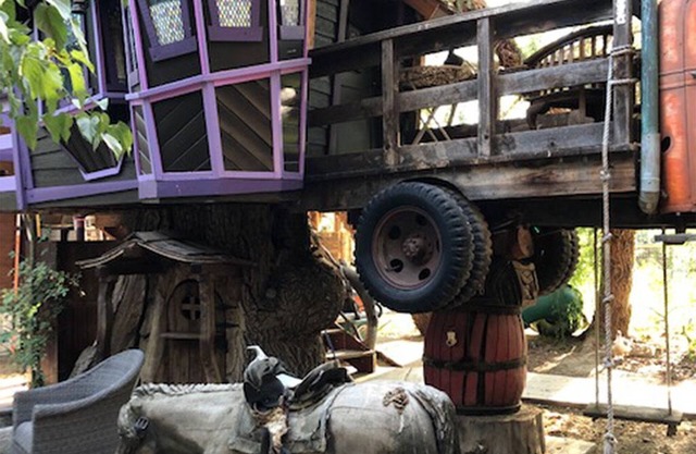 Farm Treehouse; GLAMPING IN THE WINE COUNTRY! 501c3