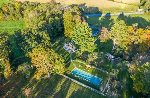 Farm Valley Cottage + 60 ft Pool