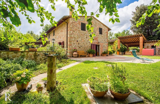 Bauernhaus mit Pool, Panorama ruhige Lage in der Nähe von Firenze, Sien