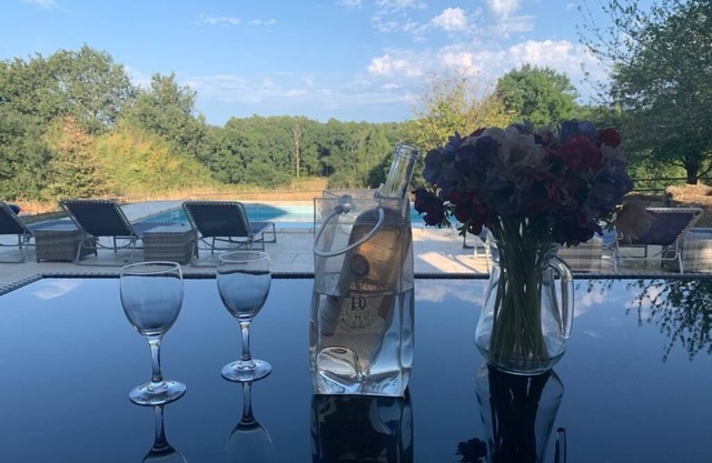 Bauernhaus mit privatem Pool und Garten
