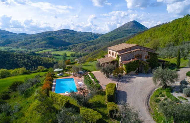 Bauernhaus in Umbrien mit privatem Pool
