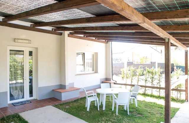 Bauernhaus 'Bilocale Vicino Al Mare' mit privatem Garten, WLAN und Klimaanlage