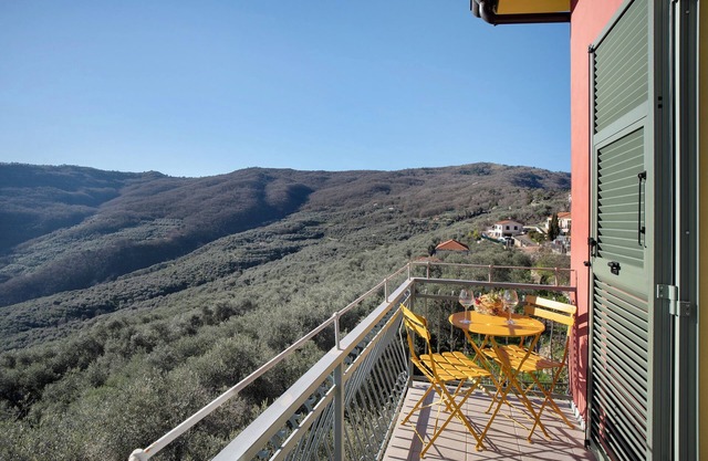 Bauernhof 'Il Nido Tra Gli Ulivi' mit Meerblick, Wi-Fi und Klimaanlage