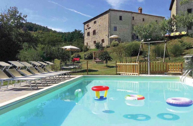 Wohnung in Apecchio mit Schwimmbad