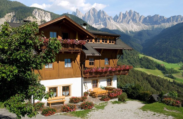 Appartementhaus Niedermunthof, Fermeda Villnöß