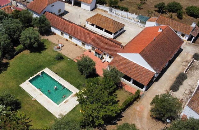Bauernhaus in Ota, ideal für einen Familienurlaub.