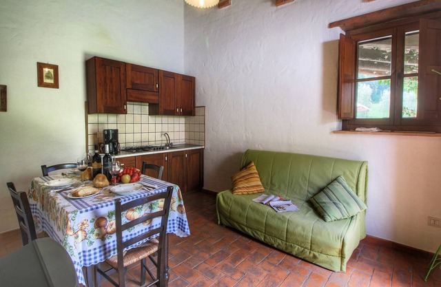 Gemütliches Bauernhaus in Proceno mit Schwimmbad