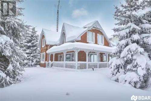 Farmhouse Resort