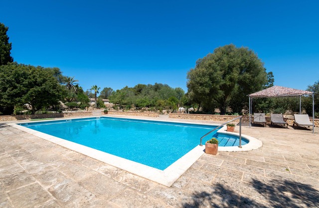 Bauernhaus 'Sa Bassa Crua Agroturismo 2' mit Gemeinschaftspool, privater Terrasse und WLAN