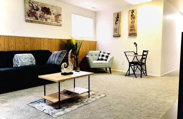 ♾Farmington Dream♾ 4Guests: 2 Bedrooms 1Full Bath