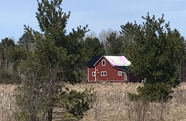 Farmstead Retreat with woods, pond, trails and easy access to local attractions