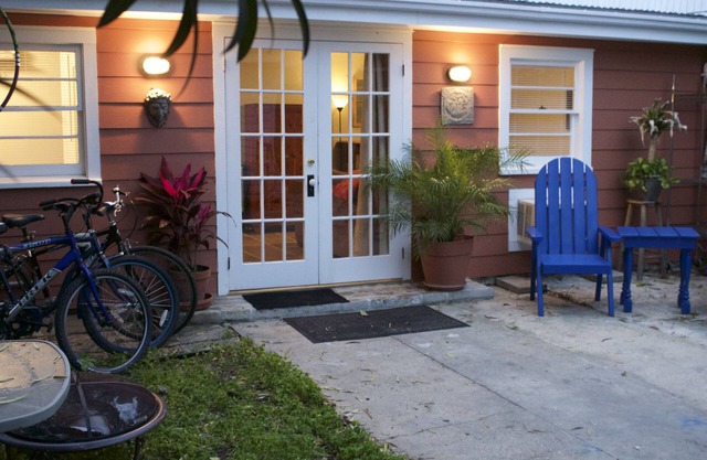 Faubourg Marigny Hütte W Privathof Spaziergang zum FrenchQuarter & Franzose St