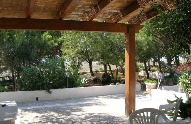FAVIGNANA: für 2 in das Grün eines WONDERFUL PINEWOOD