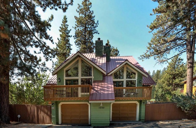 Fawnskin Chalet-1826 by Big Bear Vacations