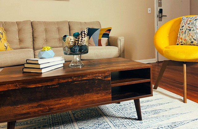 Feel mellow and relaxed with a sun kiss of yellow 🌞