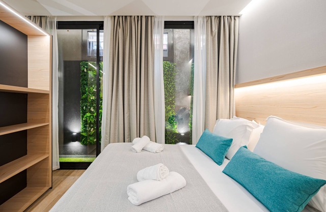 Feelathome Ventas Suites