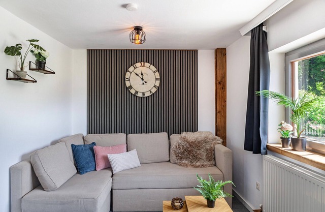Ferienhaus'Feichtenhäusl 1' mit Bergblick, privater Terrasse und Wi-Fi