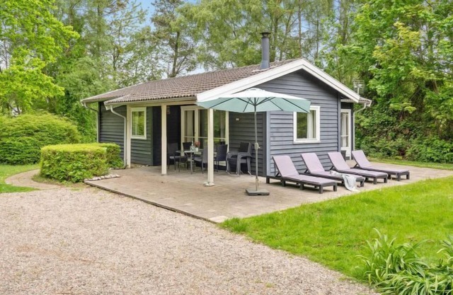"Felisa" - 300m from the sea by Interhome