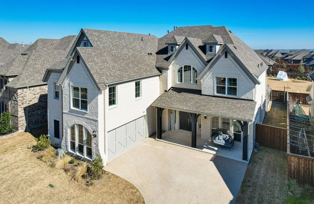 Fenced Yard + Pool Access: Spacious Mansfield Home