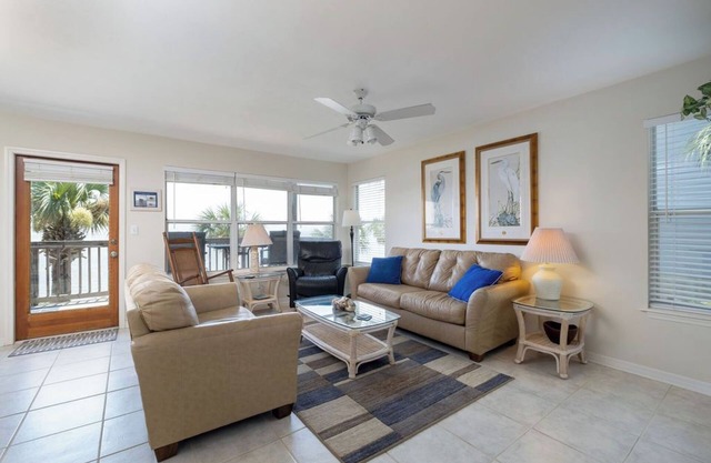 Fenimore Mill 6A Open Gulf View, Pool & Hot Tub!