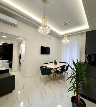 Ferdinando's Home