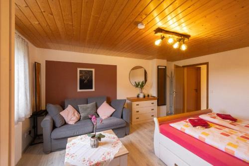 Ferienhof Gerda - Ferienwohnung Schwalbennest
