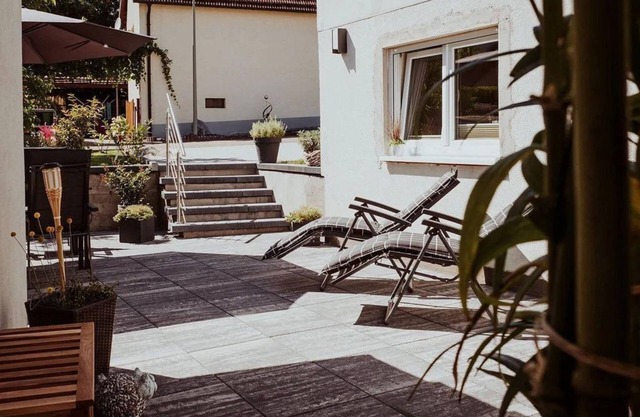 Ferienwohnung Zum murmelnden Bach - Appartement/Fewo, Dusche, WC, 1 Schlafraum