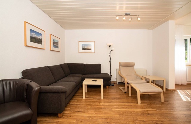 Schönes Ferienhaus mit Gemeinschaftspool