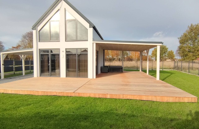 Ferienhaus Sophia 70qm Klimaanlage Sauna Whirlpool 5 Personen & Haustiere
