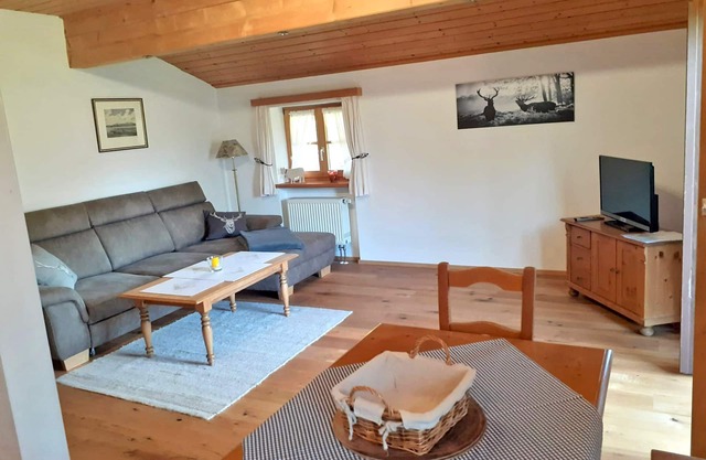 Ferienwohnung I 60 qm, separates Schlafzimmer und West-Balkon
