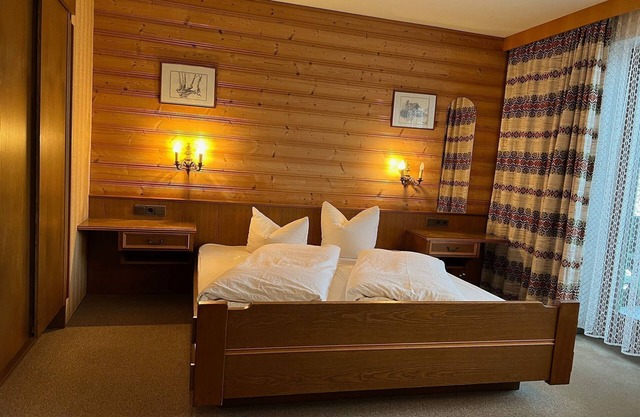Selbstversorger Zimmer - Gästehaus Tauscher am Haldensee