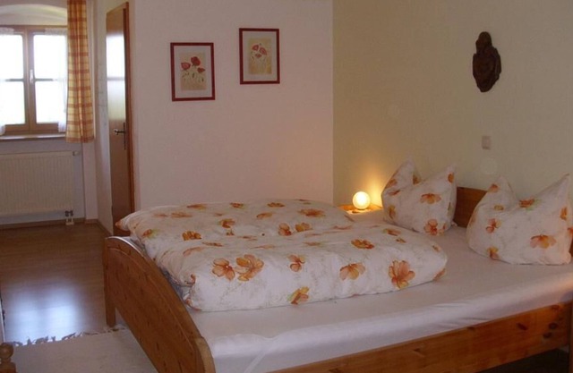 Ferienwohnung 45 qm, 1. Stock, 1 Schlafzimmer, TV, Wohnküche, Hotsplots